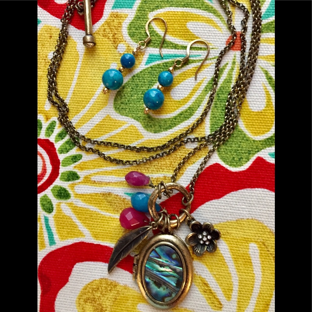 Locket necklace gold chain, earrings teal blue
